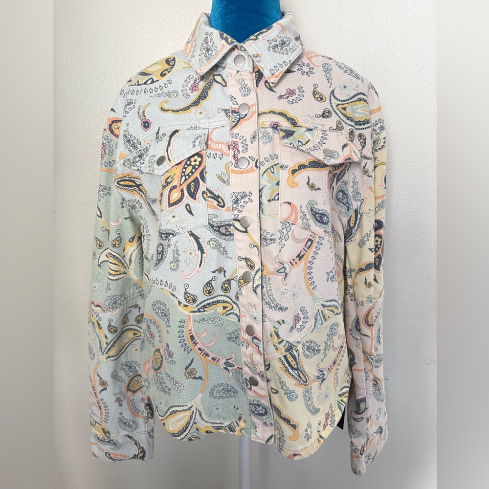 BLANKNYC White Button-Up Shirt